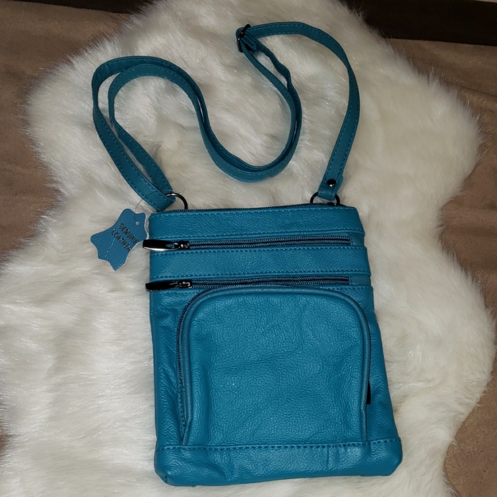 NWT❤ Crossbody genuine leather